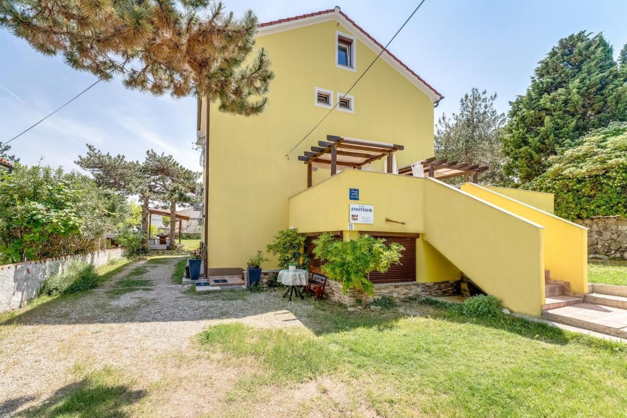 Apartments With A Parking Space Baska, Krk - 13907 Exterior photo