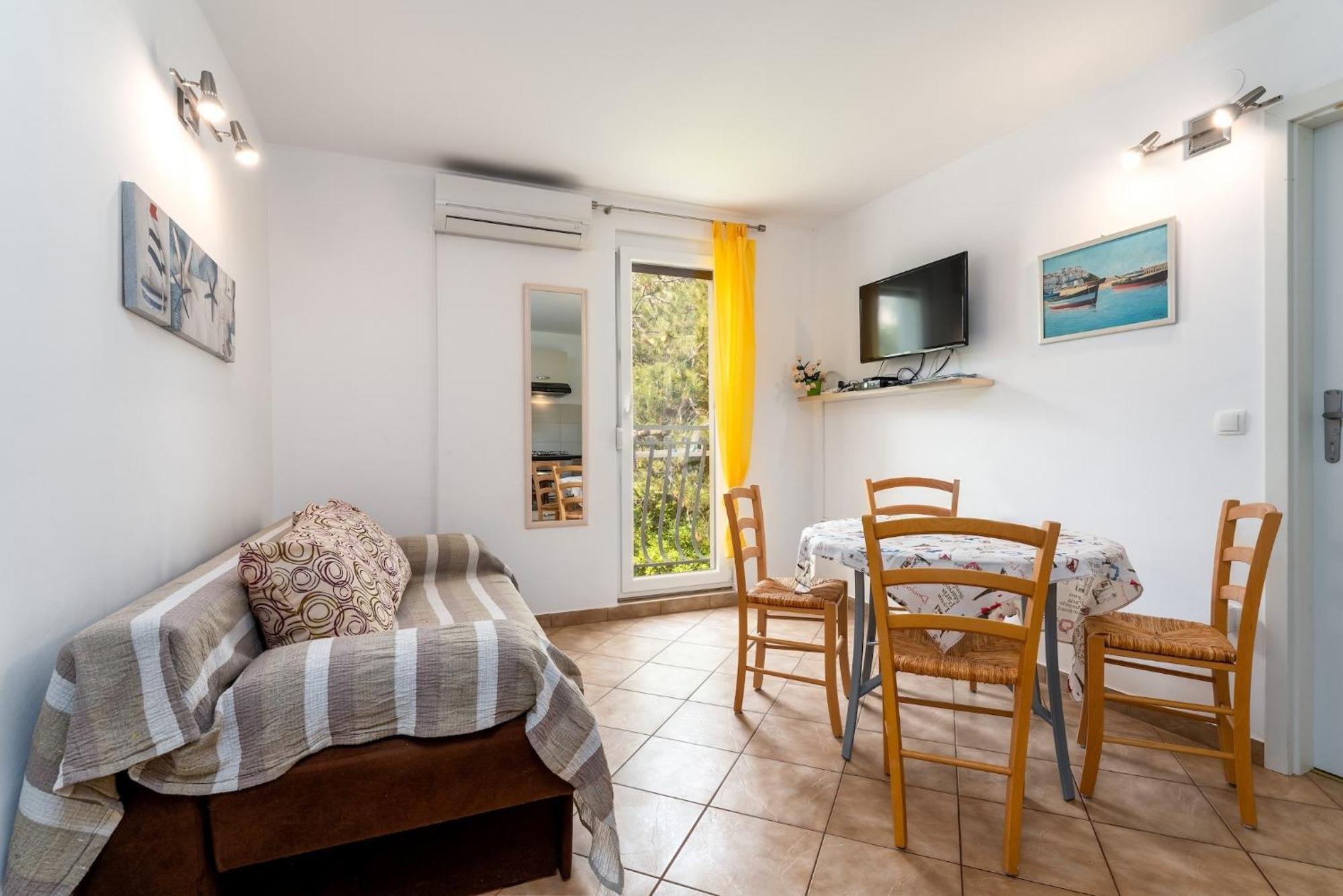 Apartments With A Parking Space Baska, Krk - 13907 Room photo